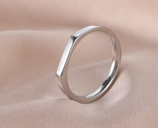 Veloura Aura Minimal Ring