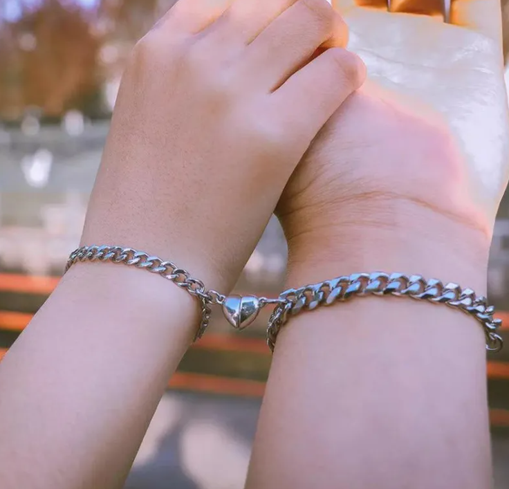 Veloura Magnetic Love Bracelets